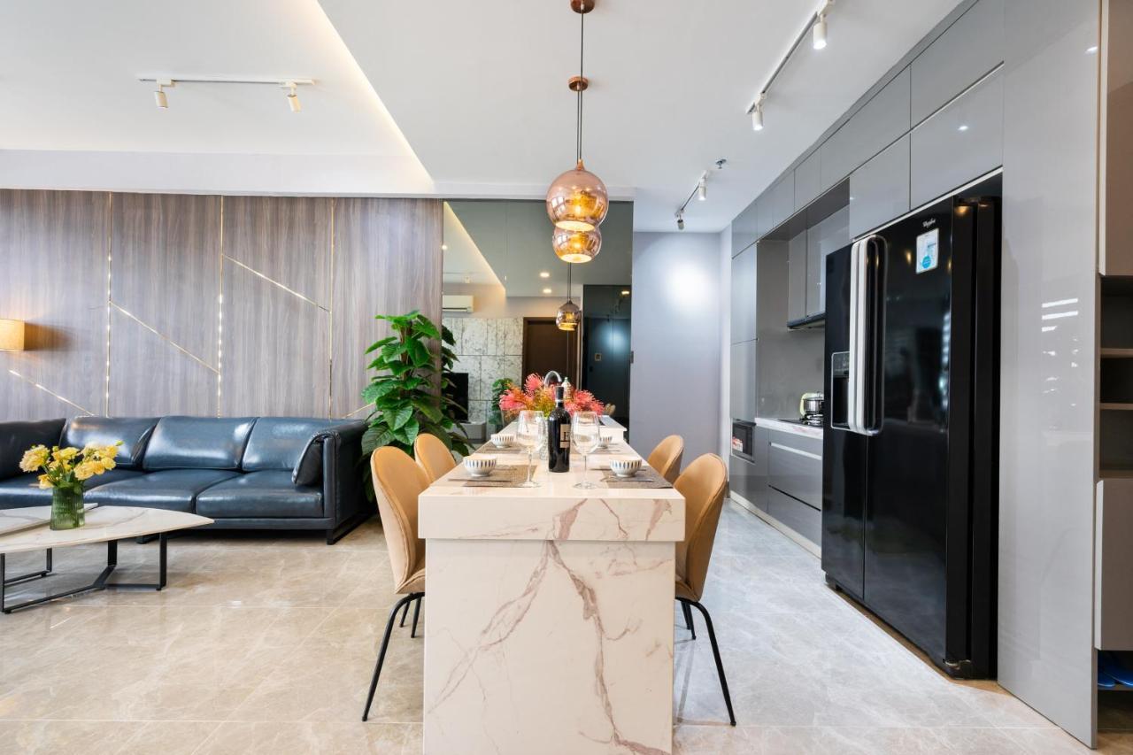 Homet Saigon Rivergate - Free Pool & Gym & Pickup Services Ho Chi Minh-byen Eksteriør bilde